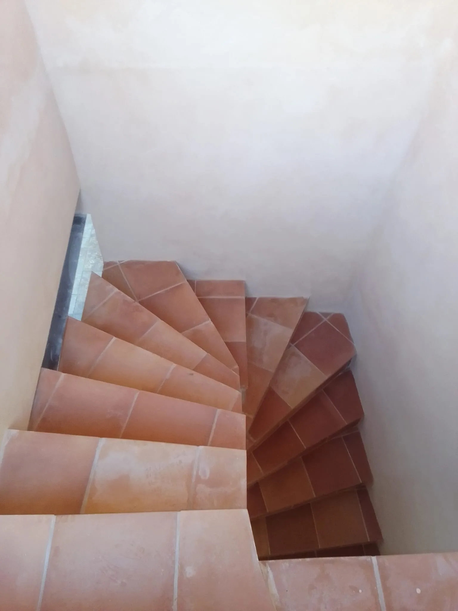 Escaliers — vue 3 — Bâtiment Rénovation Patrimoine, Pézenas, Hérault