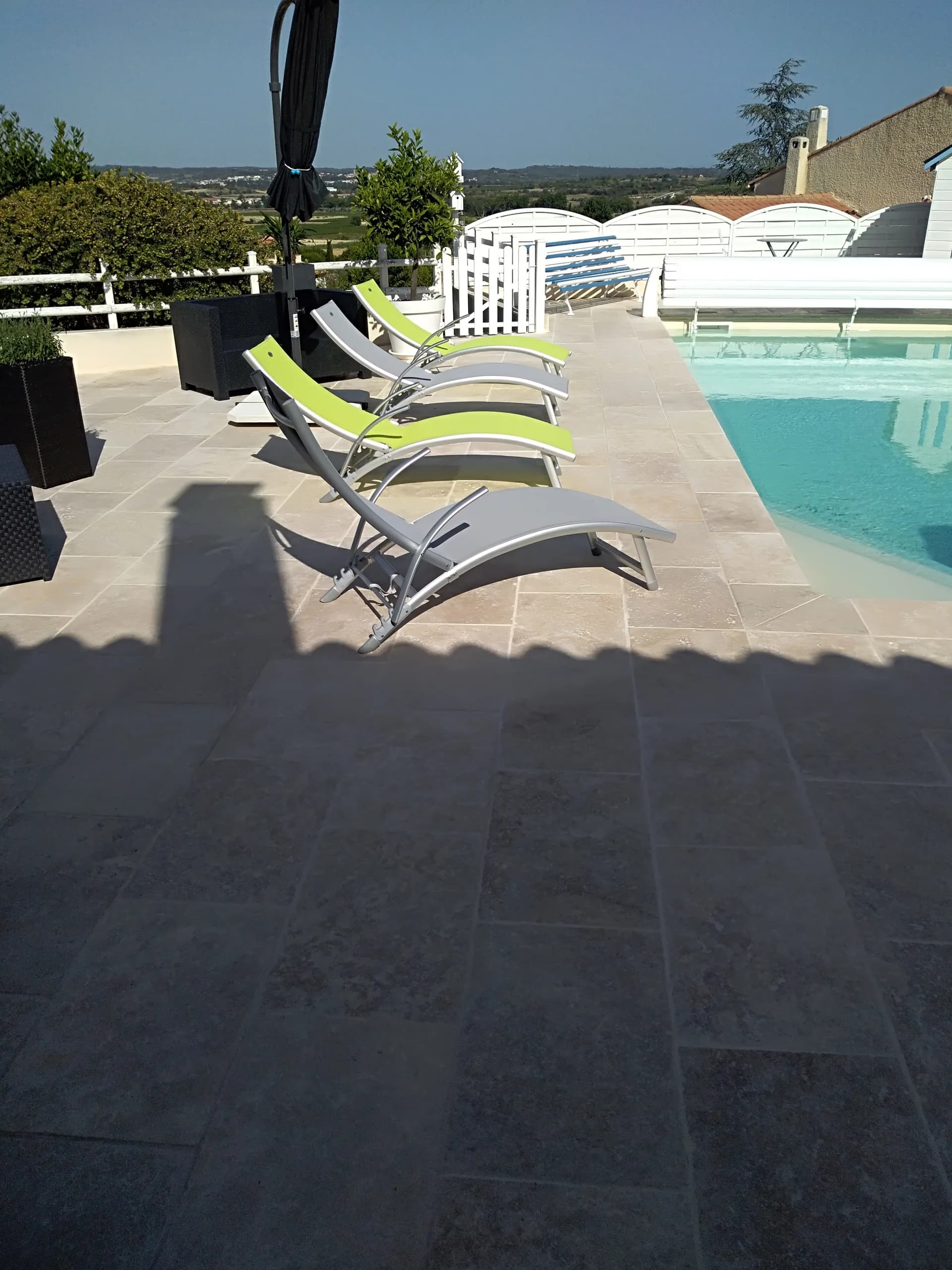 Terrasses & plages de piscine — vue 3 — Bâtiment Rénovation Patrimoine, Pézenas, Hérault