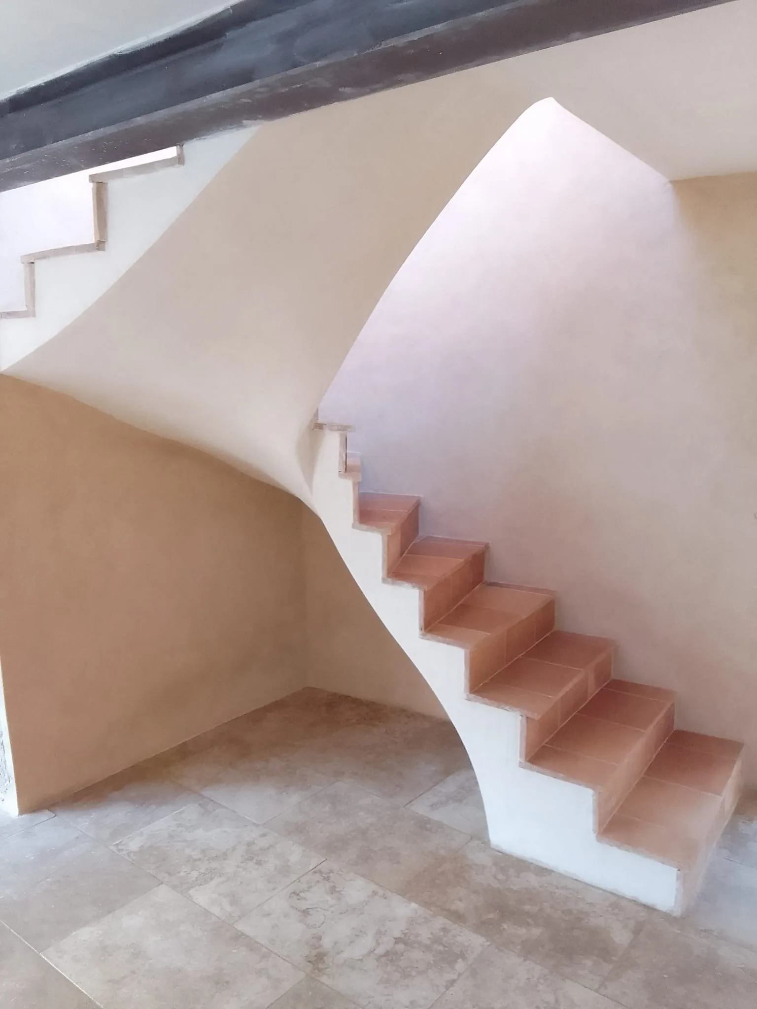 Escalier en pierre — Bâtiment Rénovation Patrimoine